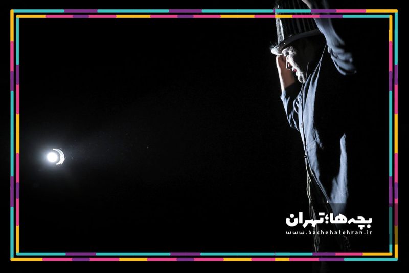 نمایش کلوچههای خدا طراح و کارگردان: آرش شریف زاده